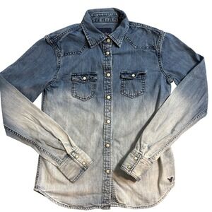 American Eagle Ombre Denim Western Chambray Shirt Blue Dip Dye Pearl Snap XS